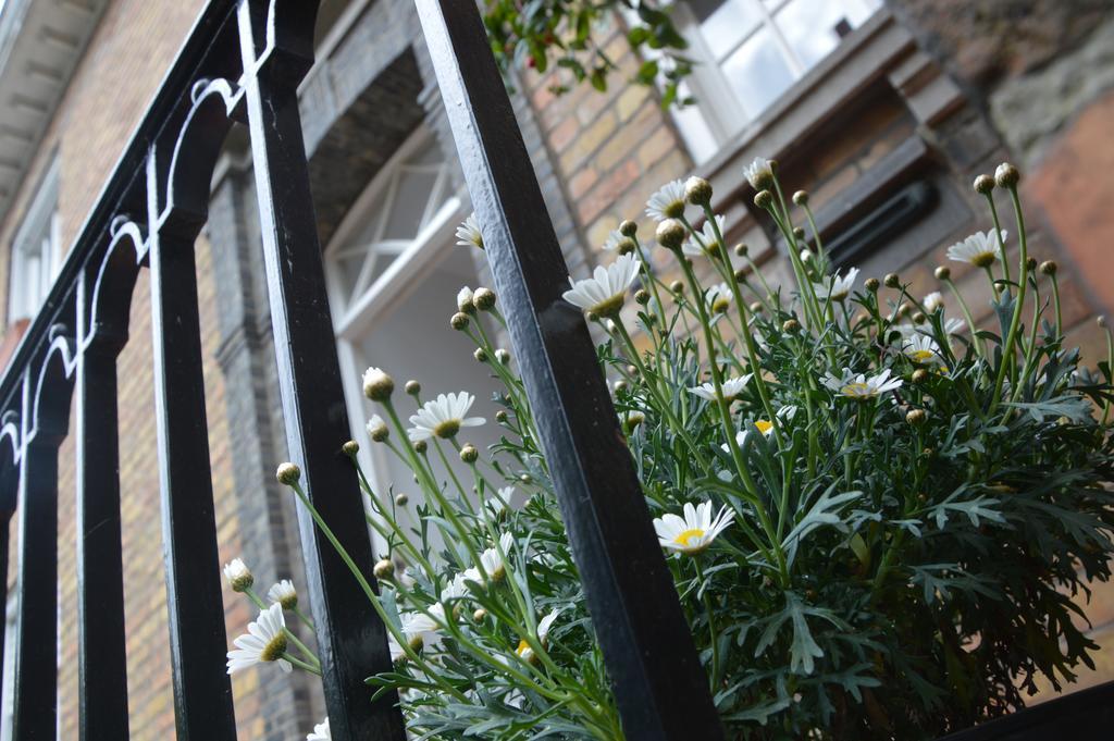 ブルージュ B＆B ピッカリー Bed & Breakfast エクステリア 写真