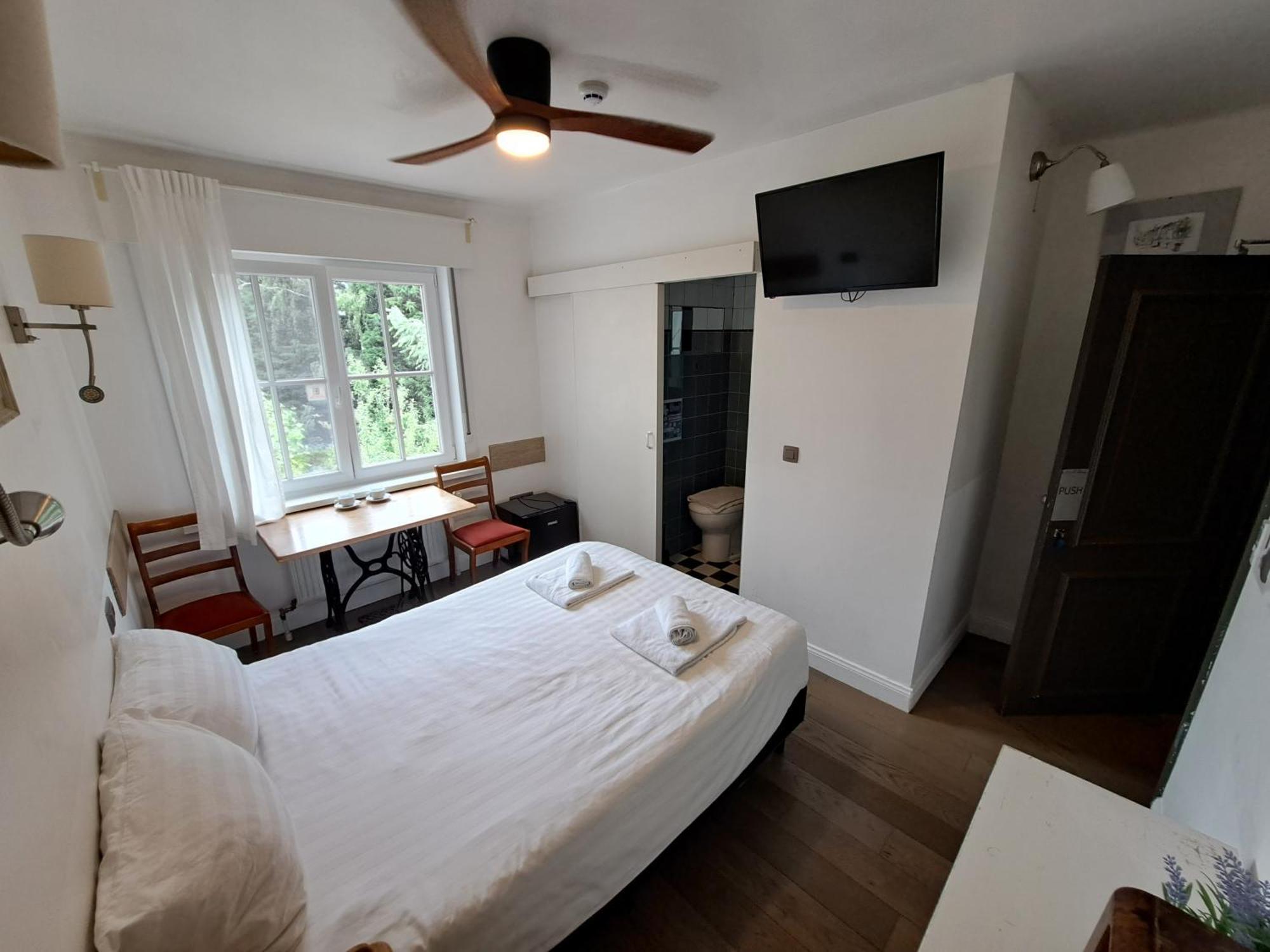 ブルージュ B＆B ピッカリー Bed & Breakfast エクステリア 写真